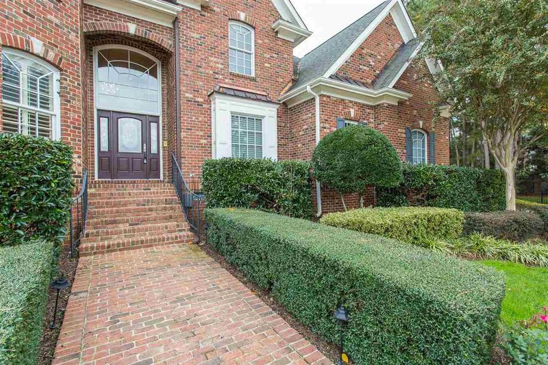 2501 Sharon View Ln, Raleigh, NC 27614