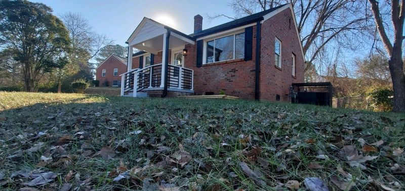 2501 White Oak, Durham, NC 27707