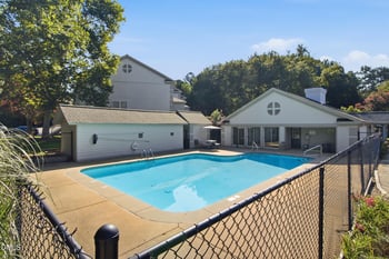2502 Avent Ferry Rd #203, Raleigh, NC 27606
