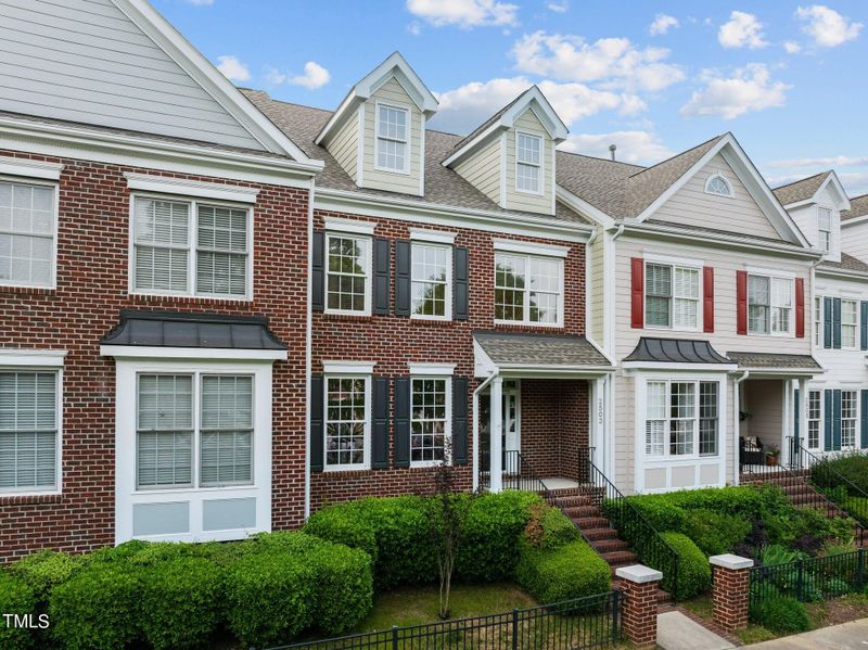 2503 Happy Ln, Raleigh, NC 27614