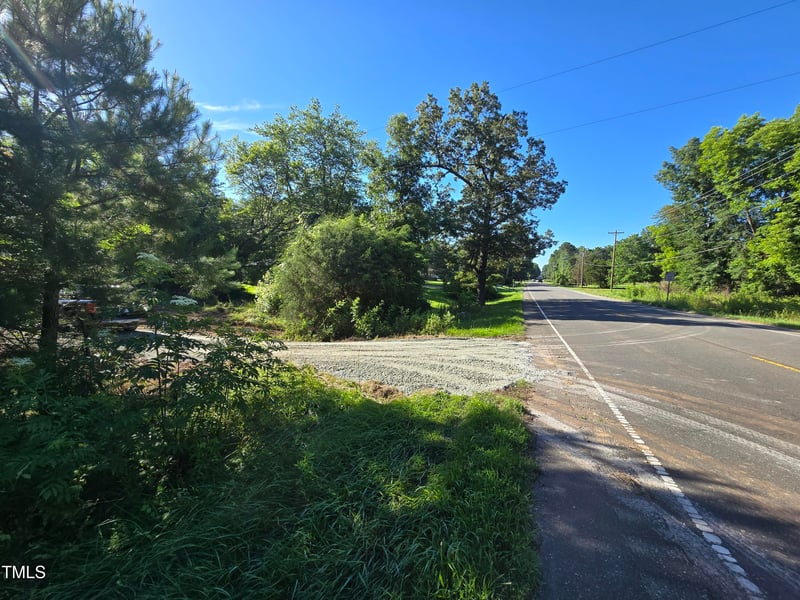 2503 Nc 86 N, Hillsborough, NC 27278