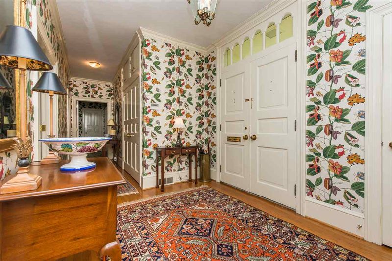 2503 Wake Dr, Raleigh, NC 27608
