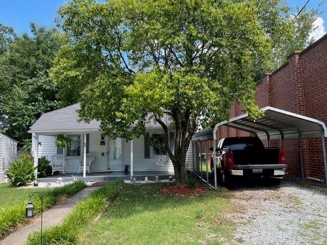 2504 Albany St, Durham, NC 27705