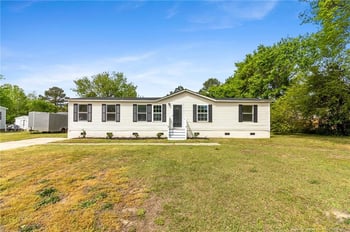 2504 Carriage Rd, Fayetteville, NC 28312