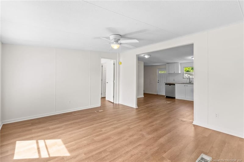 2504 Carriage Rd, Fayetteville, NC 28312
