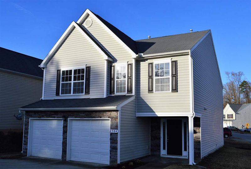 2504 Crescent Forest Dr, Raleigh, NC 27610