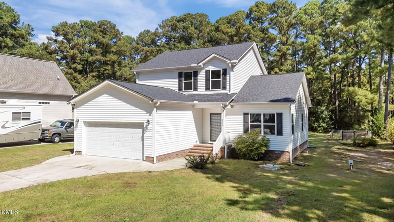 2504 Fleming Rd, Fuquay Varina, NC 27526