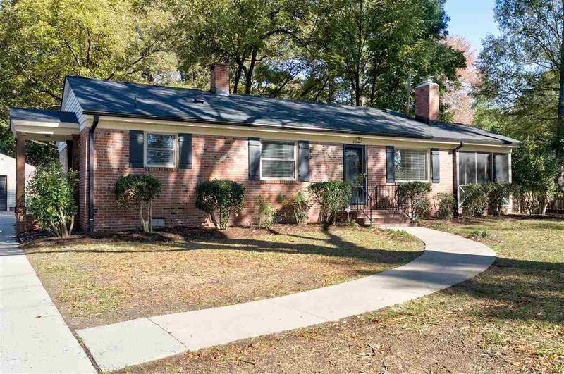 2504 Indian Trl, Durham, NC 27705