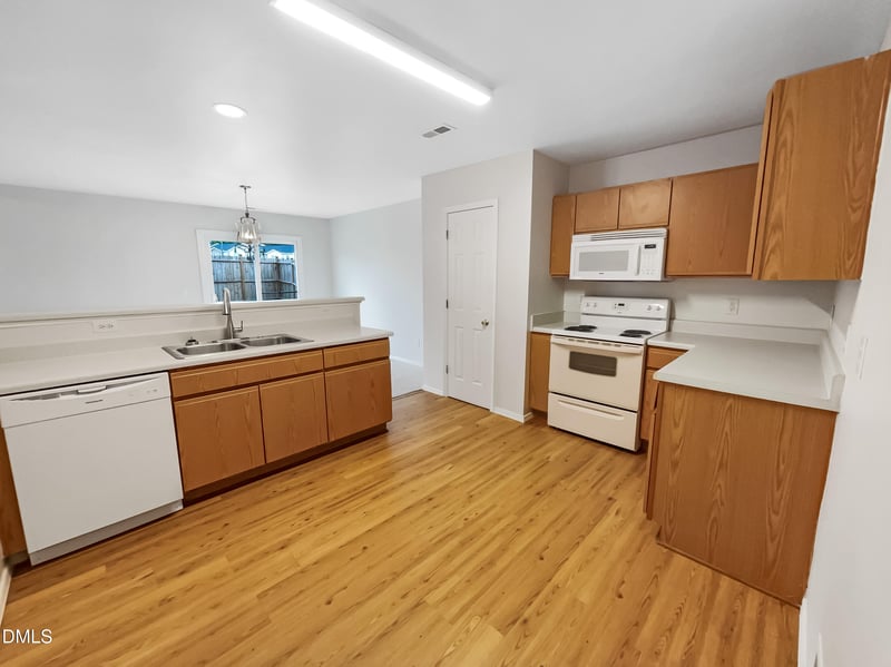2504 Landale Ct, Raleigh, NC 27610