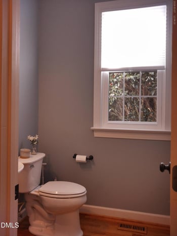 2504 Pennyshire Ln, Raleigh, NC 27606