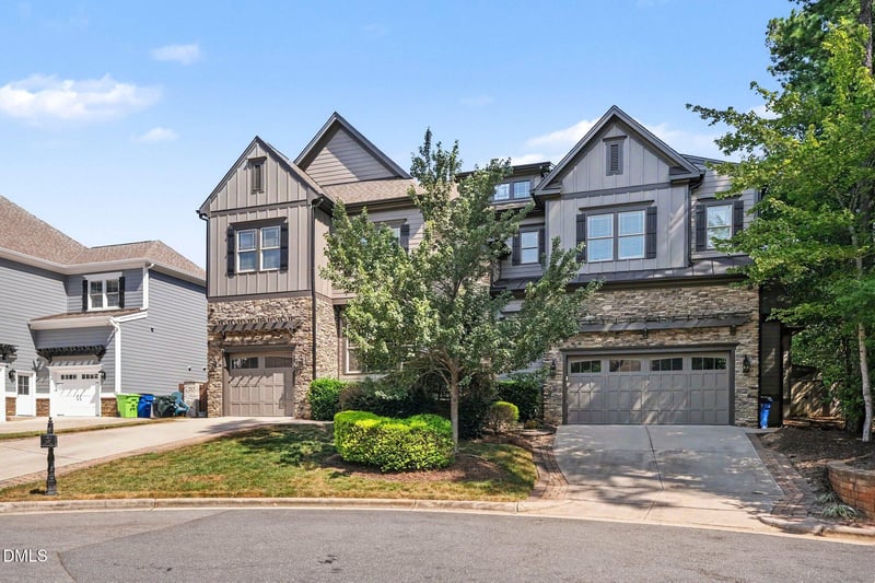 2504 Shadow Hills Ct, Raleigh, NC 27612