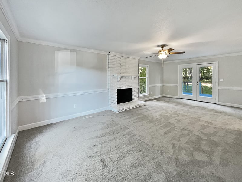 2504 Timothy Dr, Fuquay Varina, NC 27526