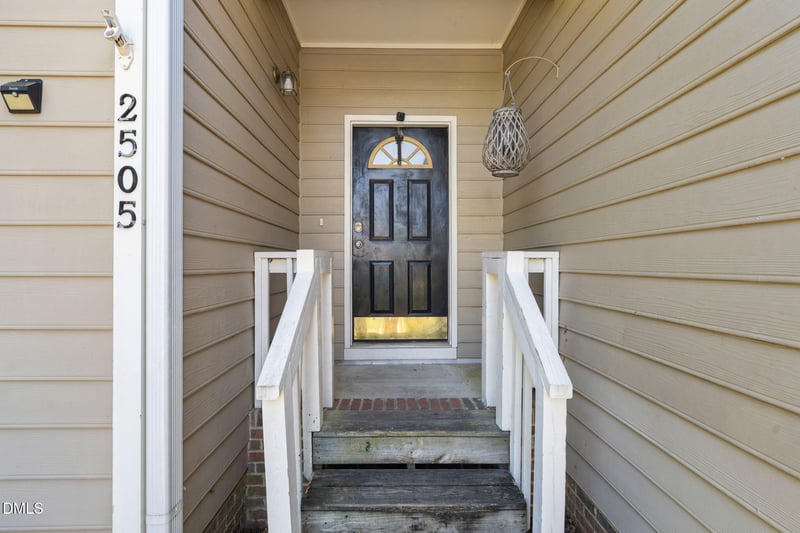 2505 Beech Gap Ct, Raleigh, NC 27603