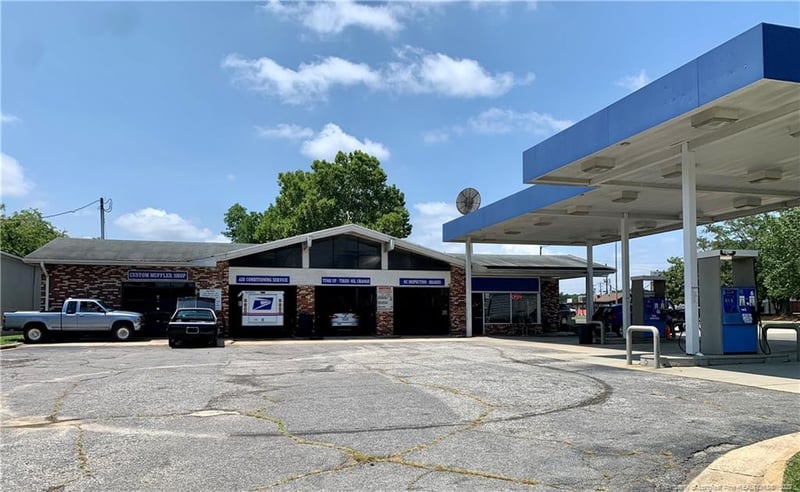 2505 Bragg Blvd, Fayetteville, NC 28303