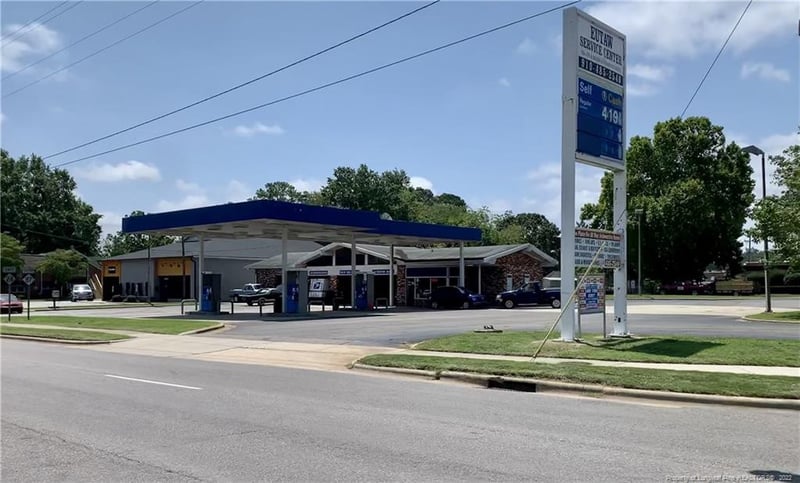 2505 Bragg Blvd, Fayetteville, NC 28303