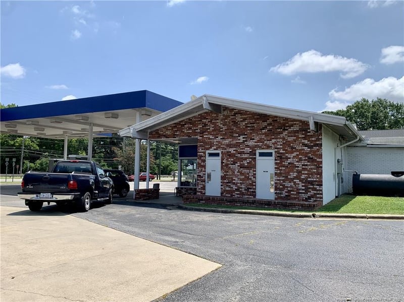2505 Bragg Blvd, Fayetteville, NC 28303