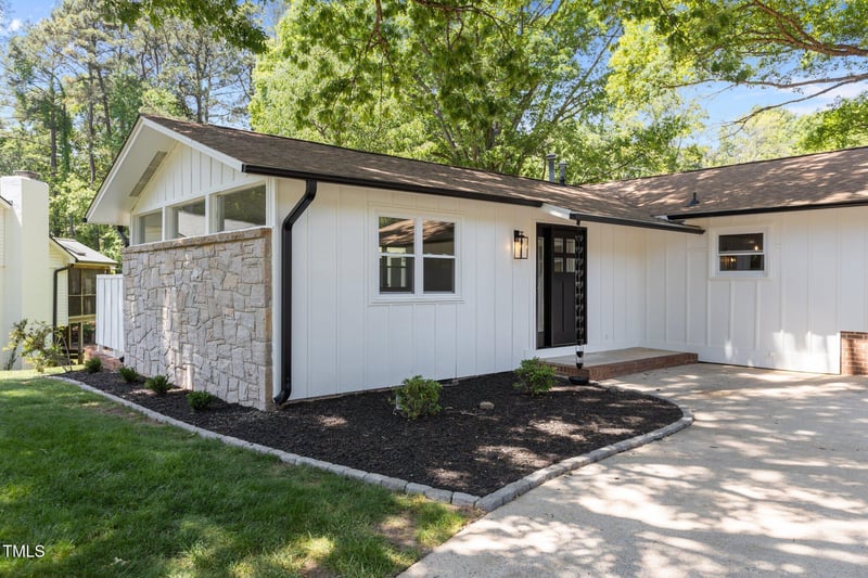 2505 Catalina Ct, Raleigh, NC 27607