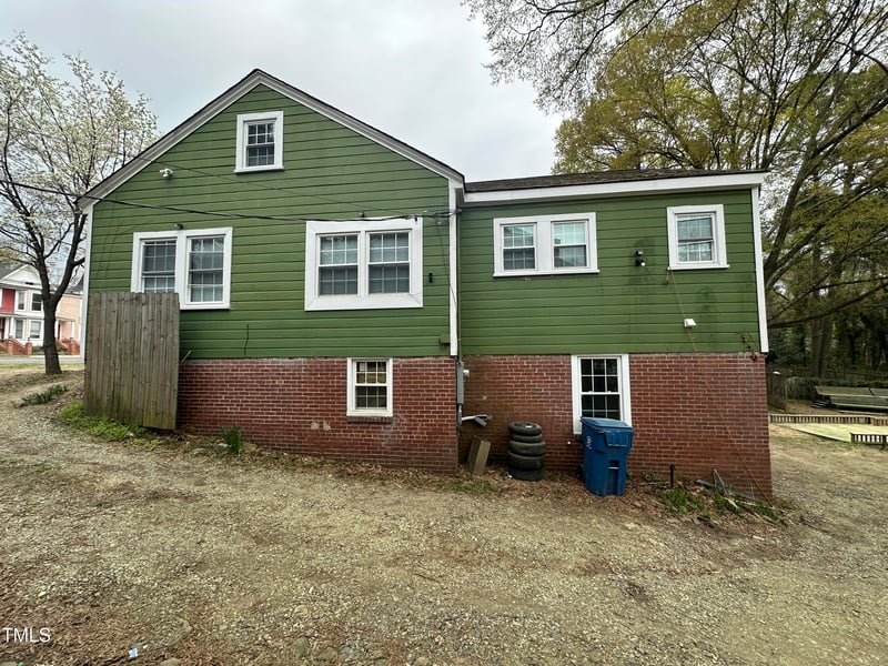 2505 Chapel Hill Rd, Durham, NC 27707