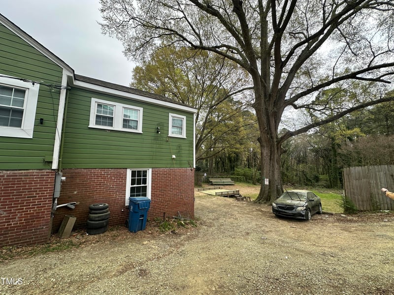 2505 Chapel Hill Rd, Durham, NC 27707