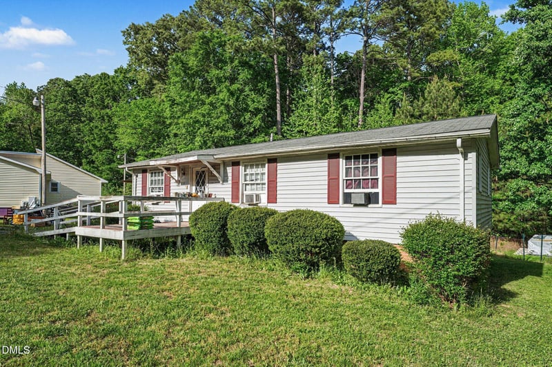 2505 Neville Rd, Chapel Hill, NC 27516