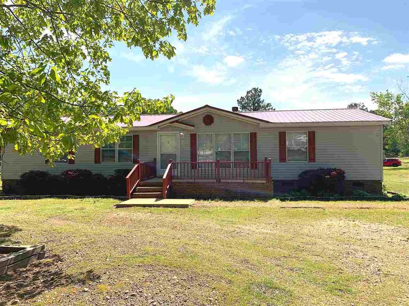 2505 Ridge Rn, Lillington, NC 27546