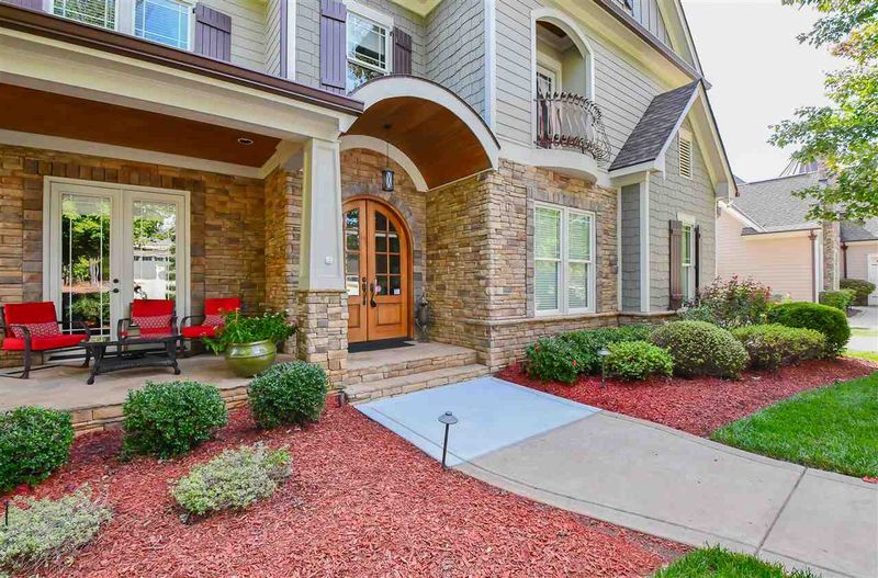 2505 Shadow Hills Ct, Raleigh, NC 27612