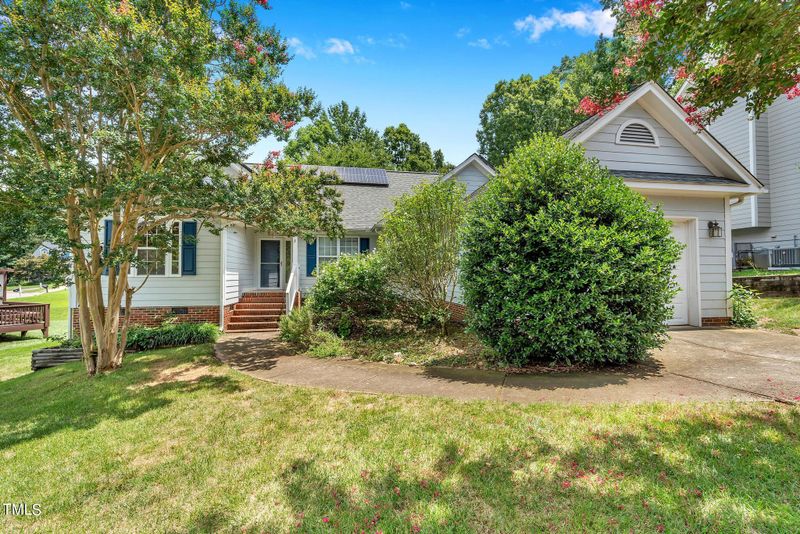 2505 Tryon Pines Dr, Raleigh, NC 27603