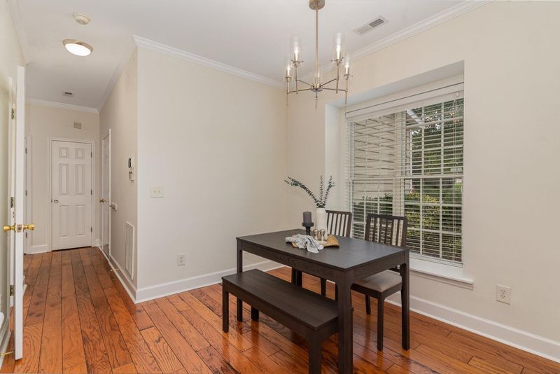 2505 Valley Haven Dr, Raleigh, NC 27603