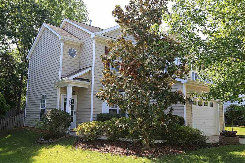2505 Valley Haven Dr, Raleigh, NC 27609