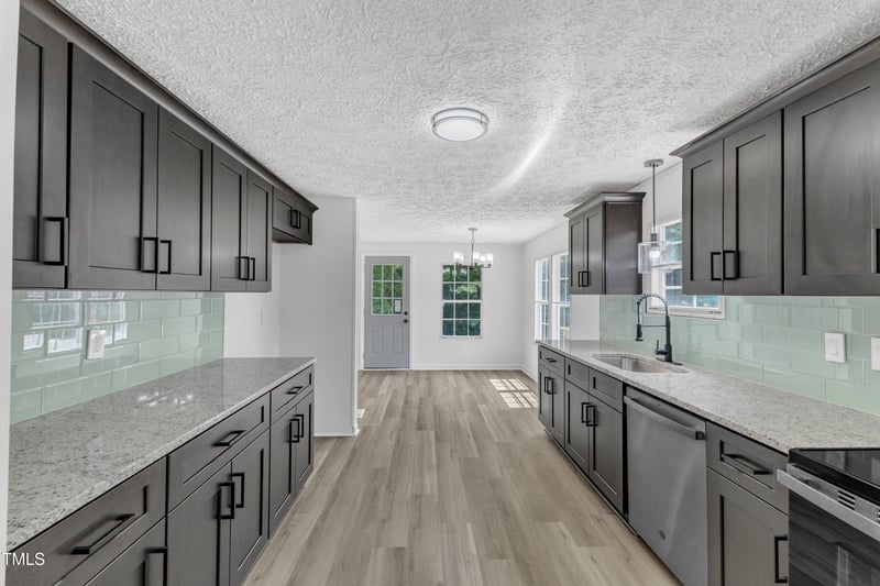 2505 Woodie Dr, Wendell, NC 27591