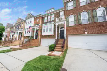 2506 Blooming St, Raleigh, NC 27612