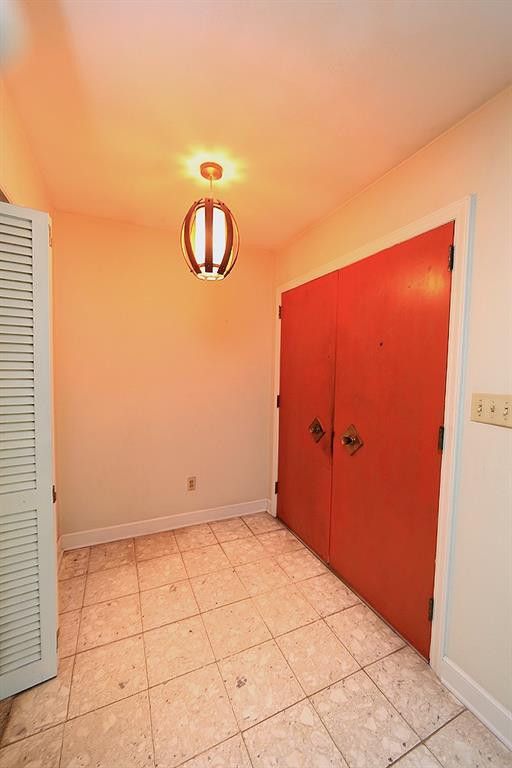 2506 May Dr, Burlington, NC 27215
