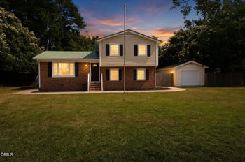 2506 Meadow Dr, Sanford, NC 27332