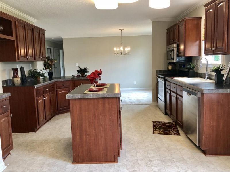 2506 Willie Pace Rd, Burlington, NC 27217