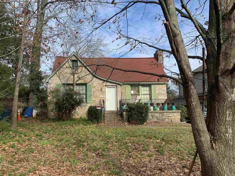 2507 Beechridge Rd, Raleigh, NC 27608