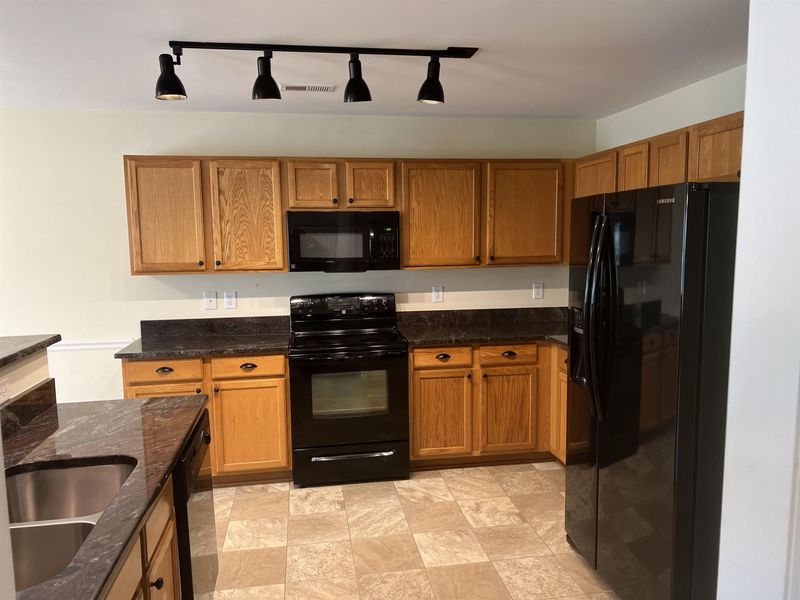 2507 Crescent Forest Dr, Raleigh, NC 27610