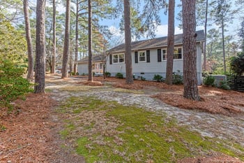 2507 Mirror Lake Dr, Fayetteville, NC 28303