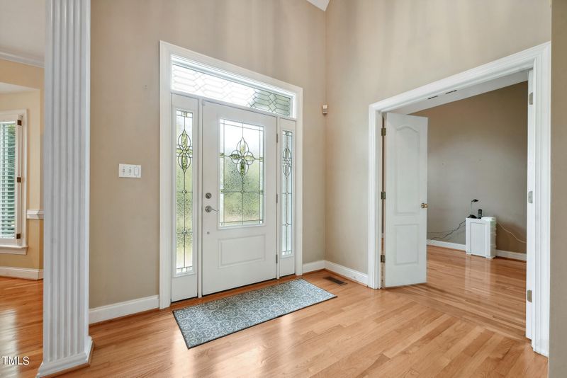 2508 Barton Ridge Ct, Raleigh, NC 27613