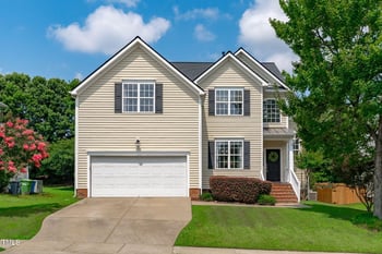 2508 Hidden Meadow Dr, Fuquay Varina, NC 27526