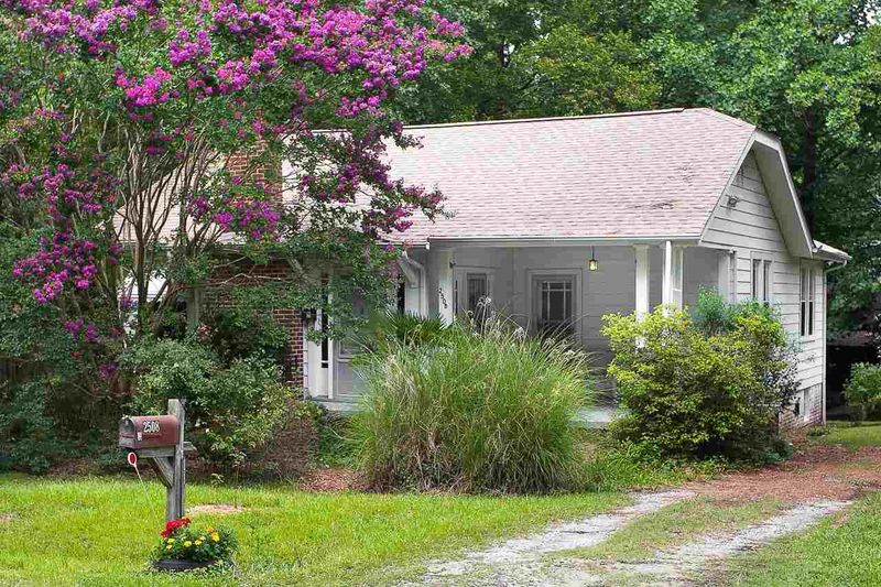 2508 Pickett Rd, Durham, NC 27705