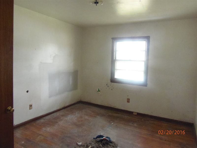 2508 Pinebrook Dr, Burlington, NC 27217