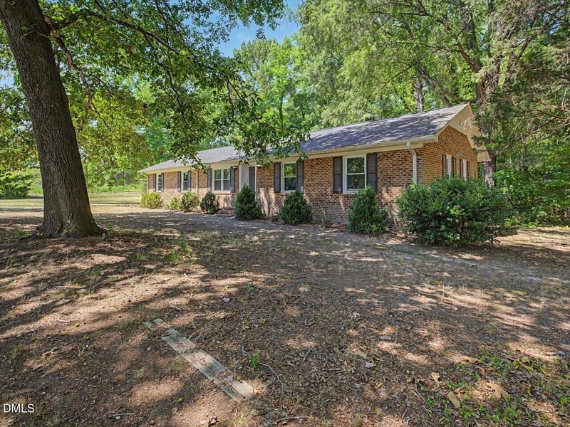 2509 Farrington Point Rd, Chapel Hill, NC 27517