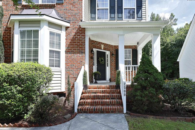 2509 Oleander Dr, Durham, NC 27703