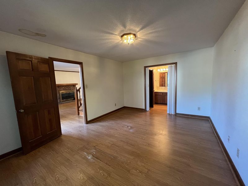 2509 Sawmill Rd, Raleigh, NC 27613