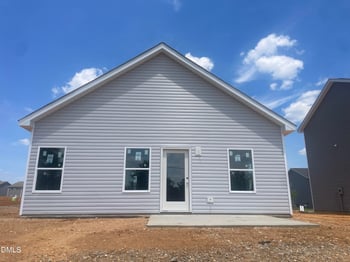 251 Courtside Dr, Dunn, NC 28334