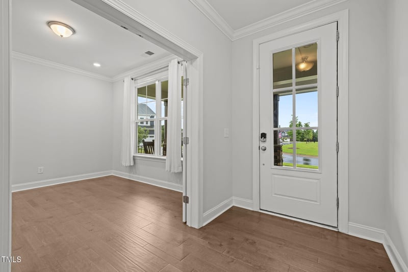 251 Crest Dr, Chapel Hill, NC 27517