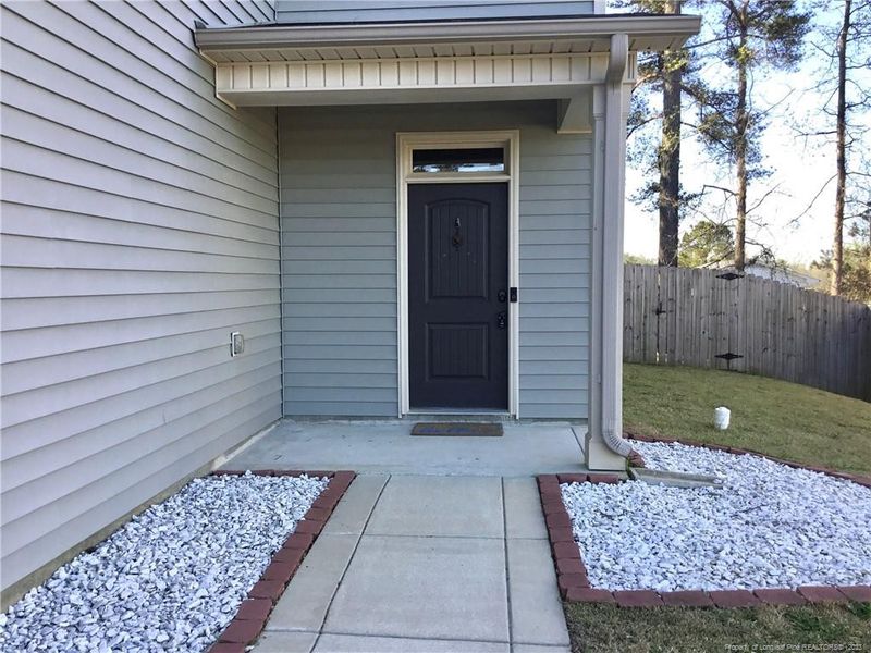 251 Eclipse Dr, Fayetteville, NC 28311