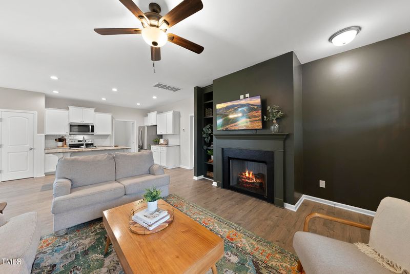 251 Olde Pl, Zebulon, NC 27597