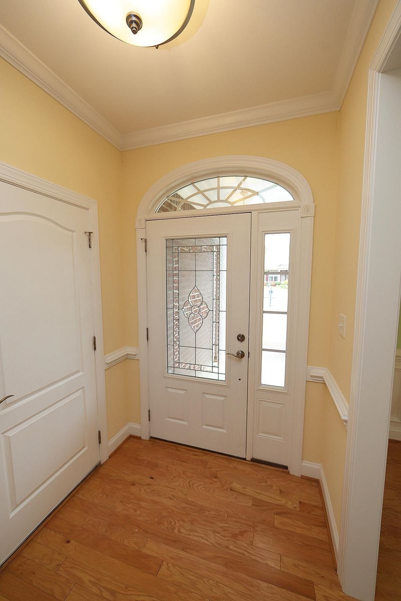 251 Shady Hollow Ln, Garner, NC 27529