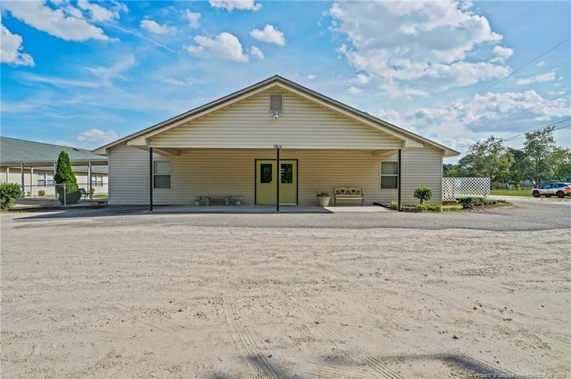 2510 - 2514 Sand Hill Rd, Fayetteville, NC 28306